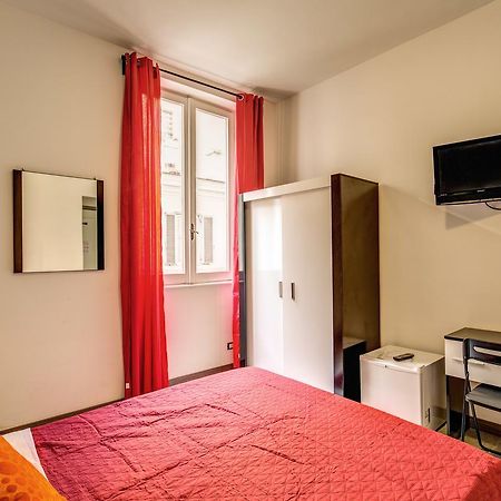 Enzo Luxury Rooms ローマ エクステリア 写真