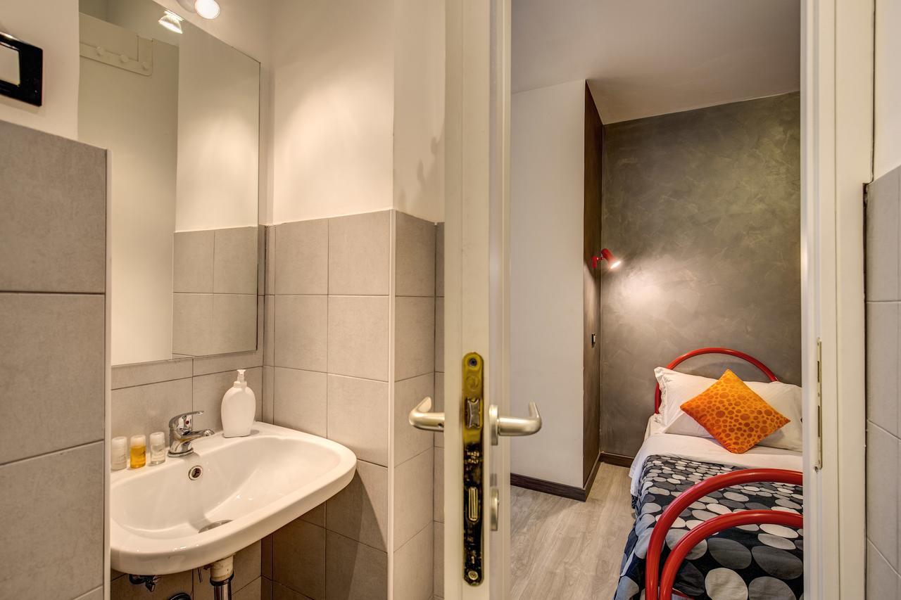 Enzo Luxury Rooms ローマ エクステリア 写真