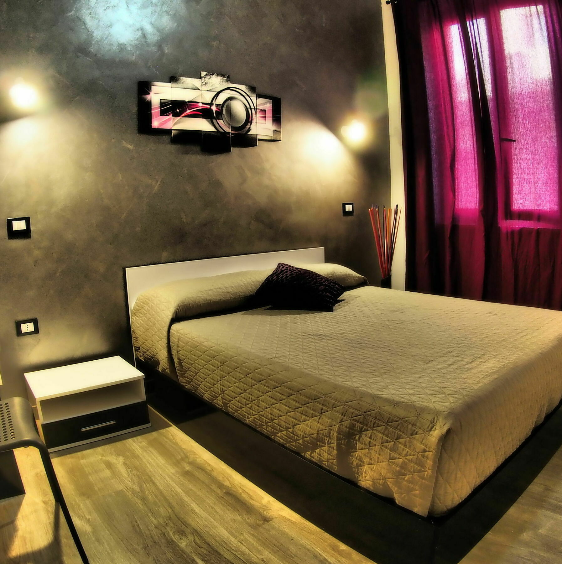 Enzo Luxury Rooms ローマ エクステリア 写真
